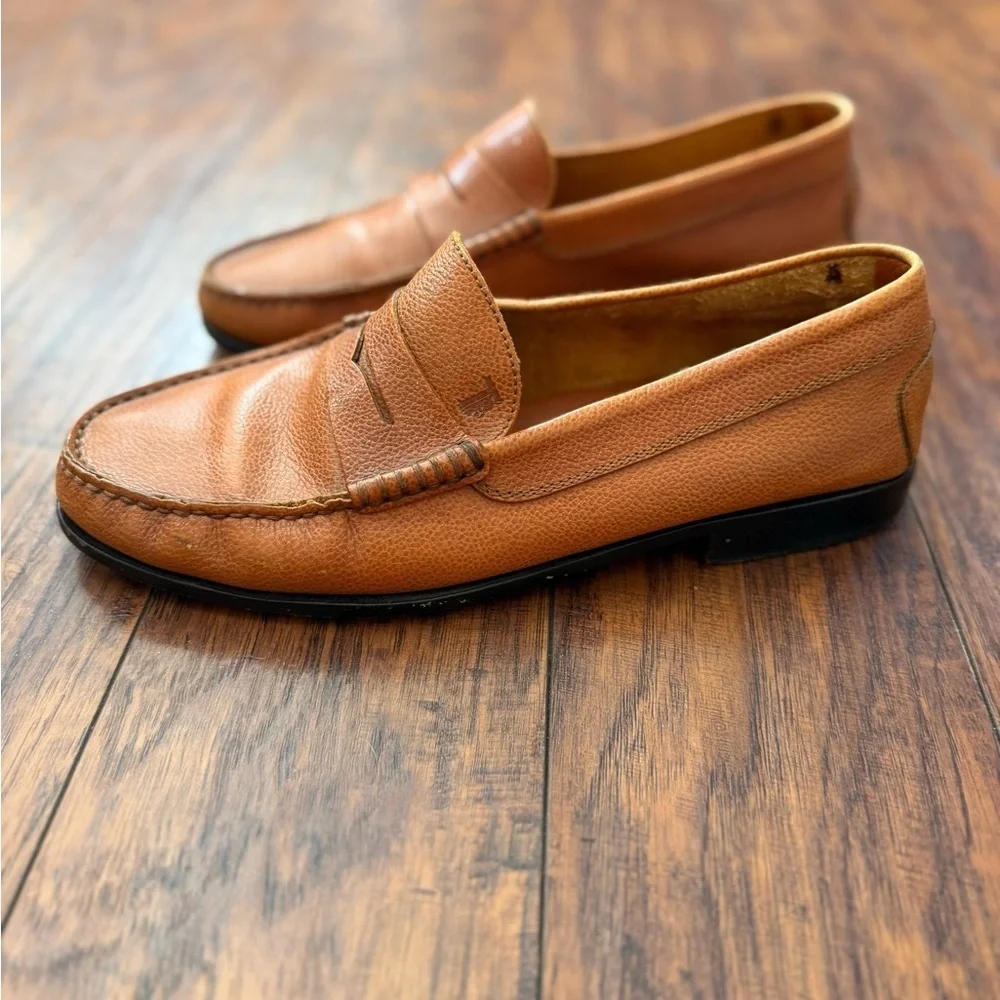Tod's Men’s Brown Drivers Classic Grained Leather Penny Loafers | Size 8.5